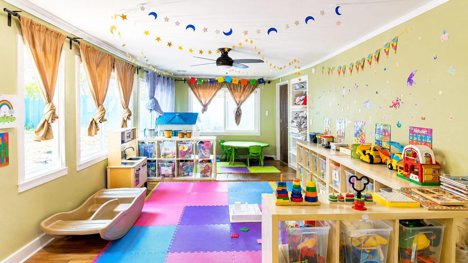 Children playing at Hooyo Bibi Family Child Care
